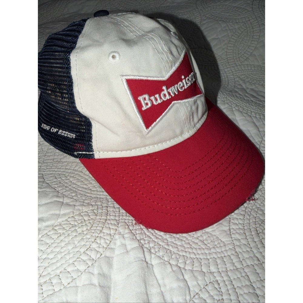 BUDWEISER Beer Hat Cap Adjustable Snap Back Vintage Style Red Blue White Trucker